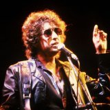 La première maison de Bob Dylan est à vendre à New York. Photo: Le musicien américain lors de son concert à l'Olympia à Paris le 23 juin 1981. KEYSTONE/STR